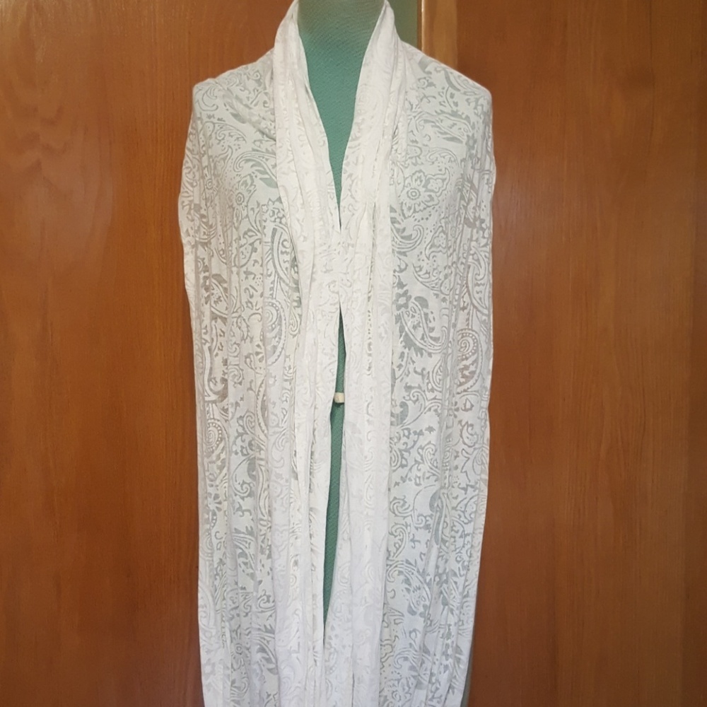 Infinity Scarf - Picture 5 of 5